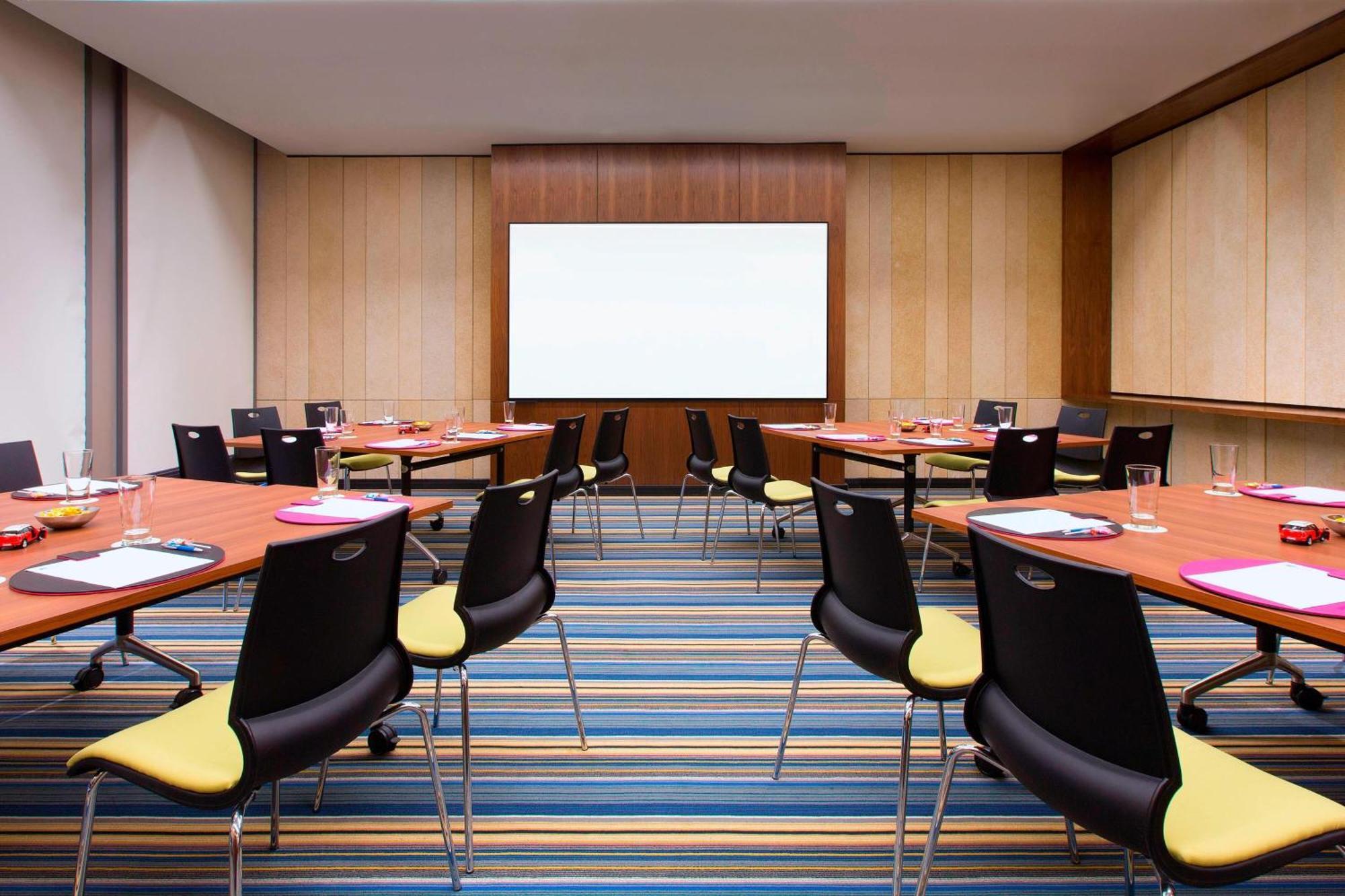 Aloft Kuala Lumpur Sentral Otel Dış mekan fotoğraf
