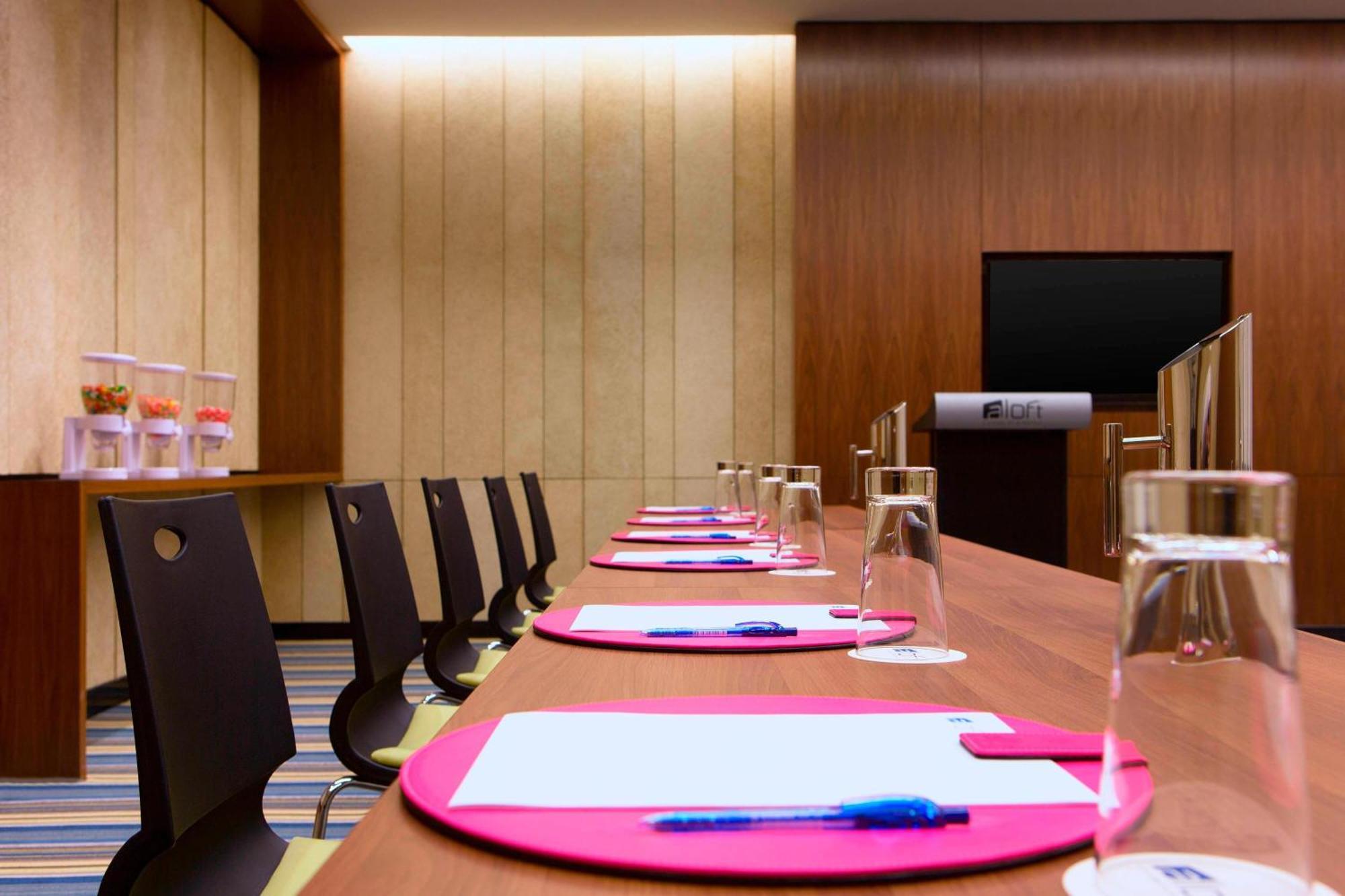 Aloft Kuala Lumpur Sentral Otel Dış mekan fotoğraf